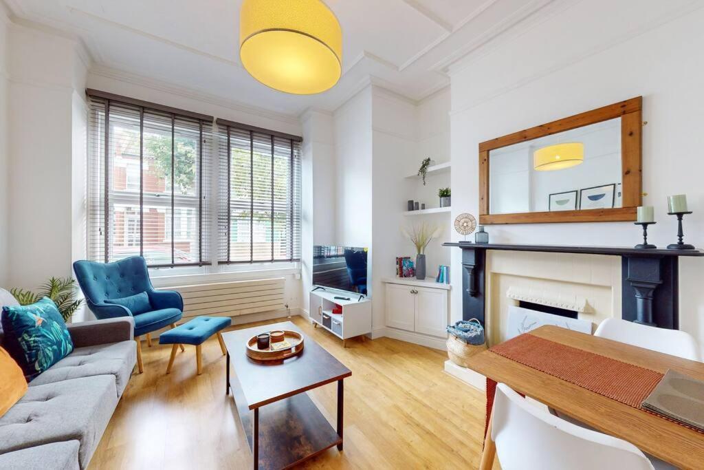 Spacious 2Bd Apartment Cricklewood 伦敦 外观 照片